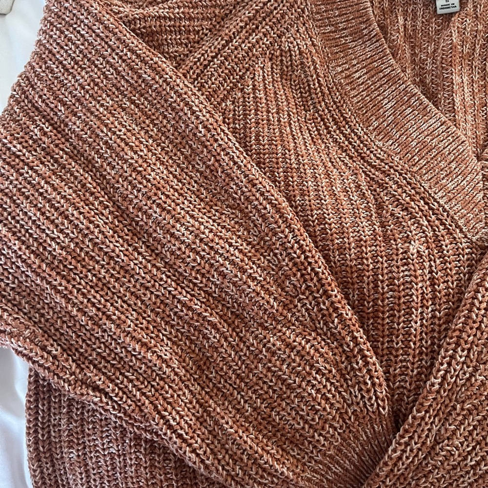 a new day Rust-Brown V-Neck Sweater - Picture 3 of 3